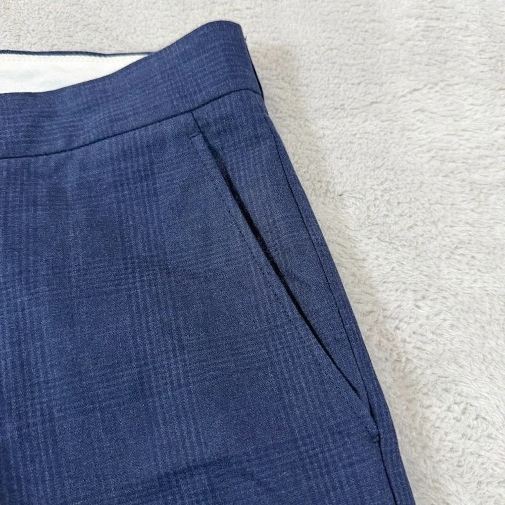 J. Crew excellent pre